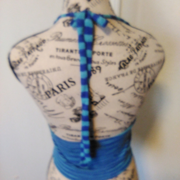 NEW Knit crop halter - Picture 3 of 4